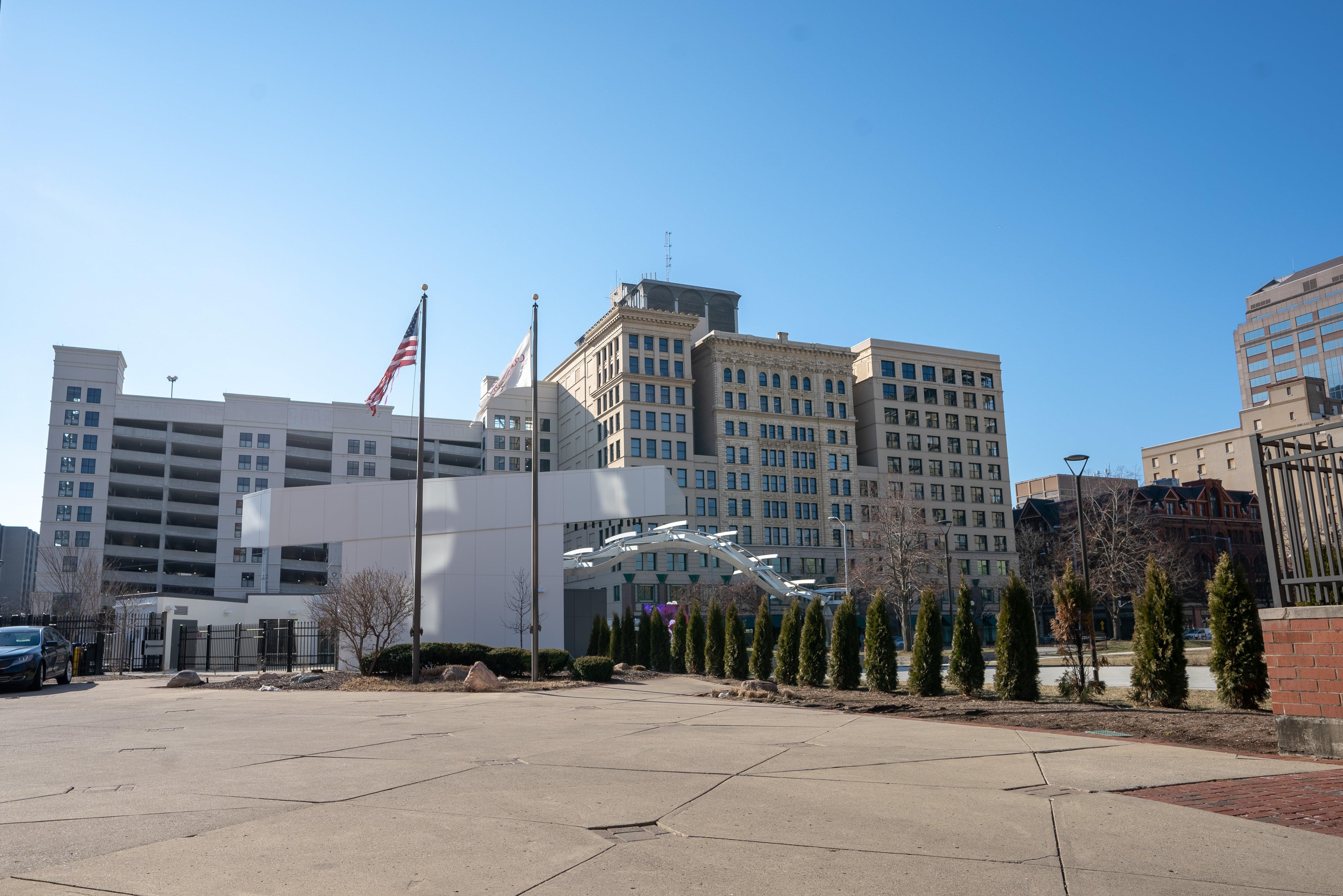 Crowne Plaza Dayton, An Ihg Hotel,Englewood>>Dayton,3 star