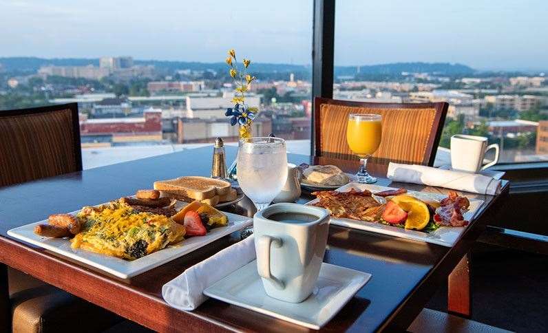 crowne plaza dayton an ihg hotel