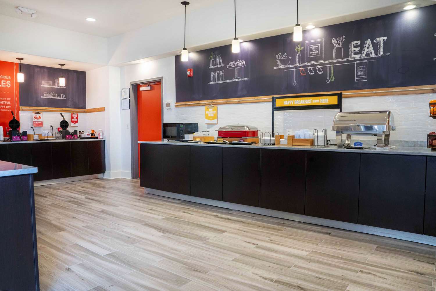 hampton inn baton rouge denham springs