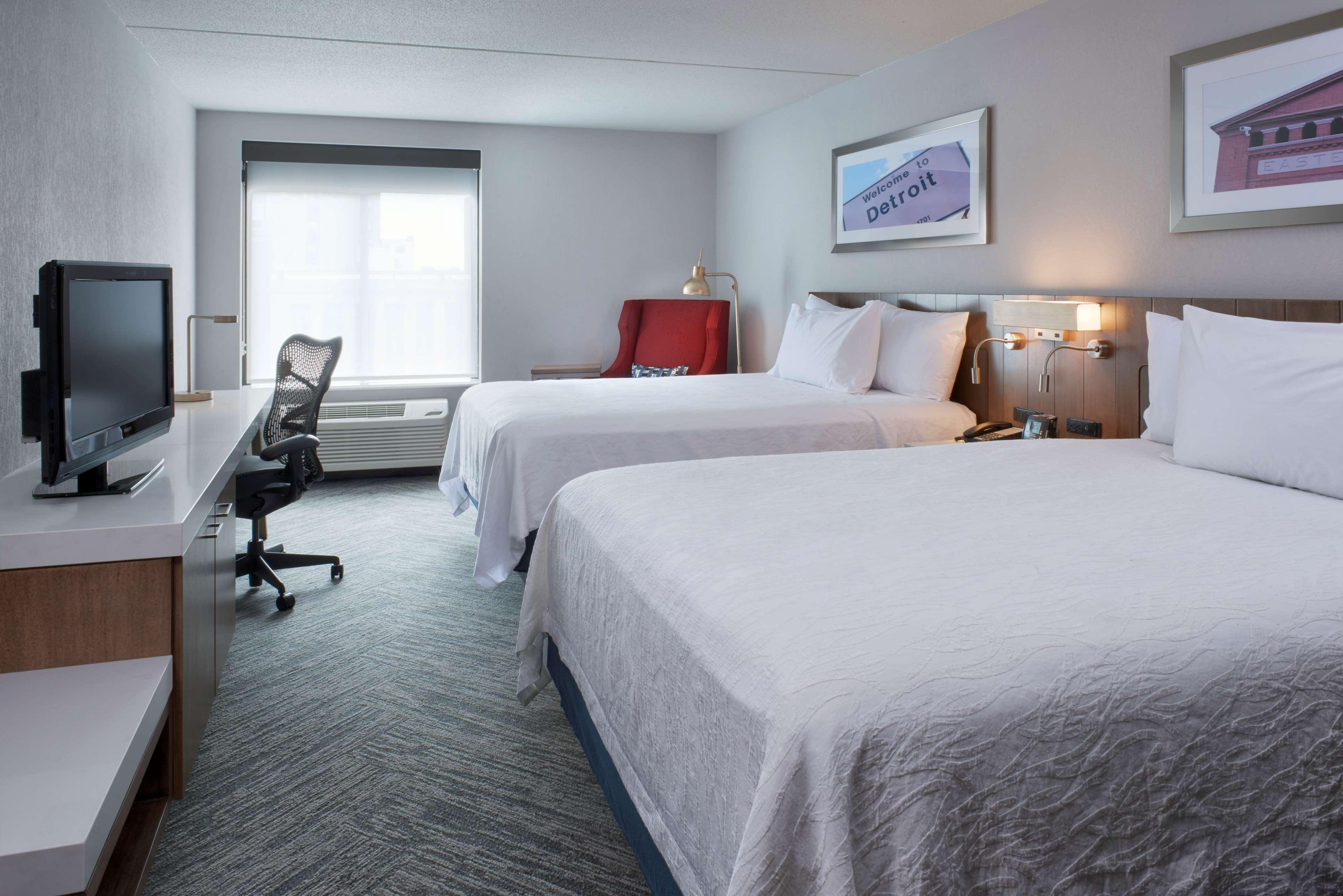 hilton garden inn detroit downtown