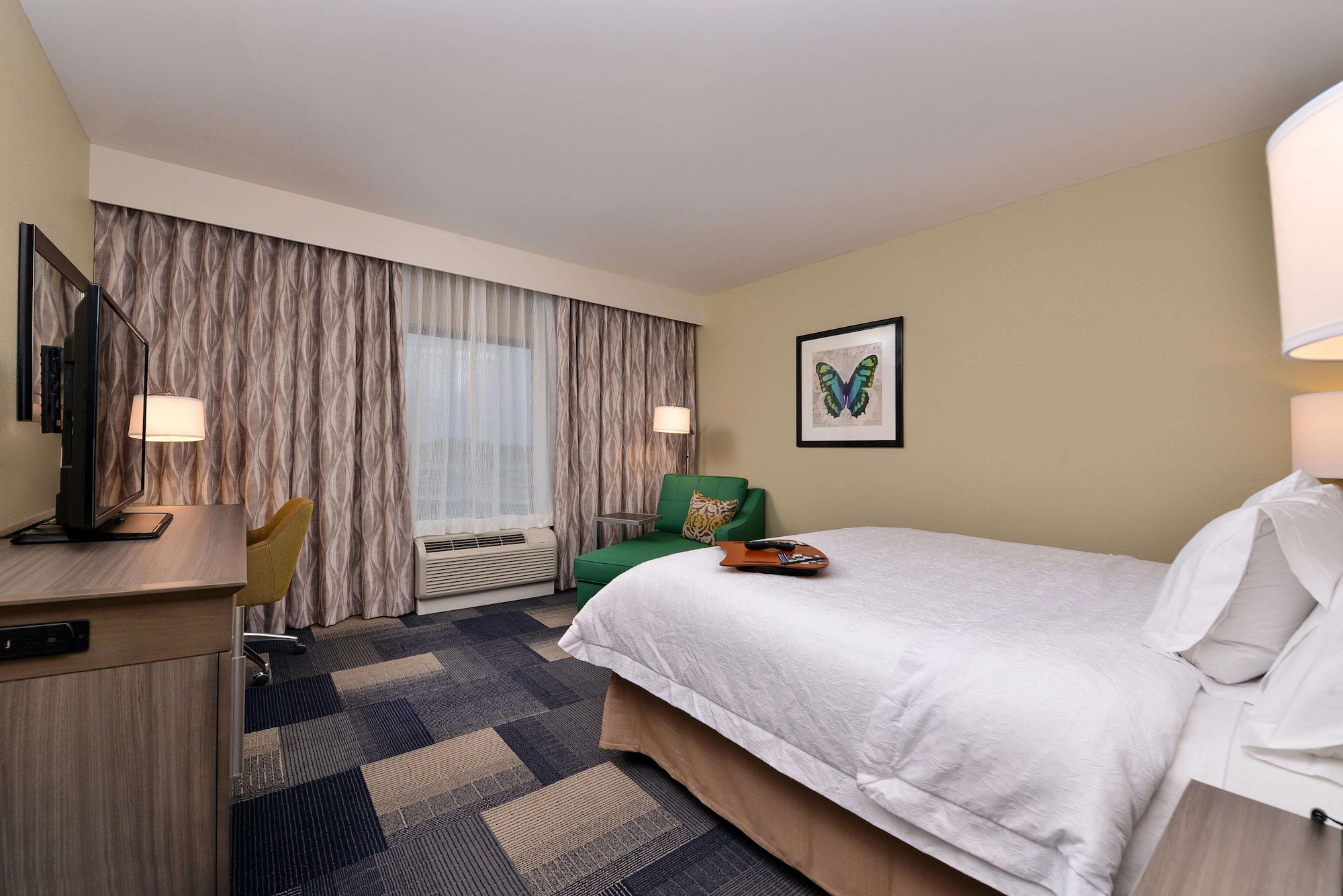 hampton inn broussard lafayette area