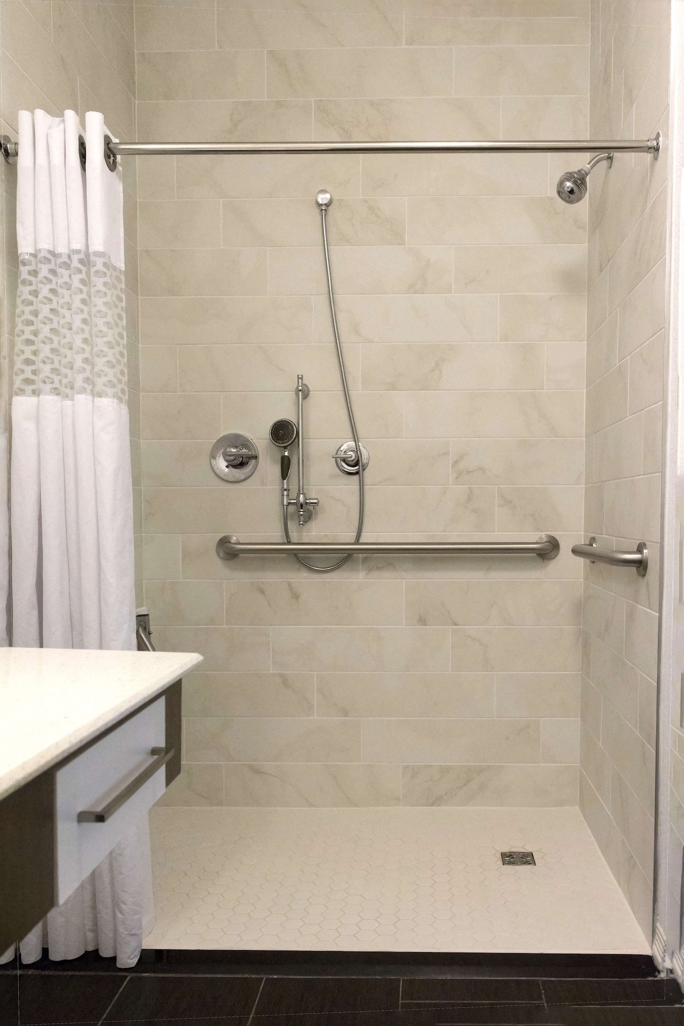 hampton inn broussard lafayette area