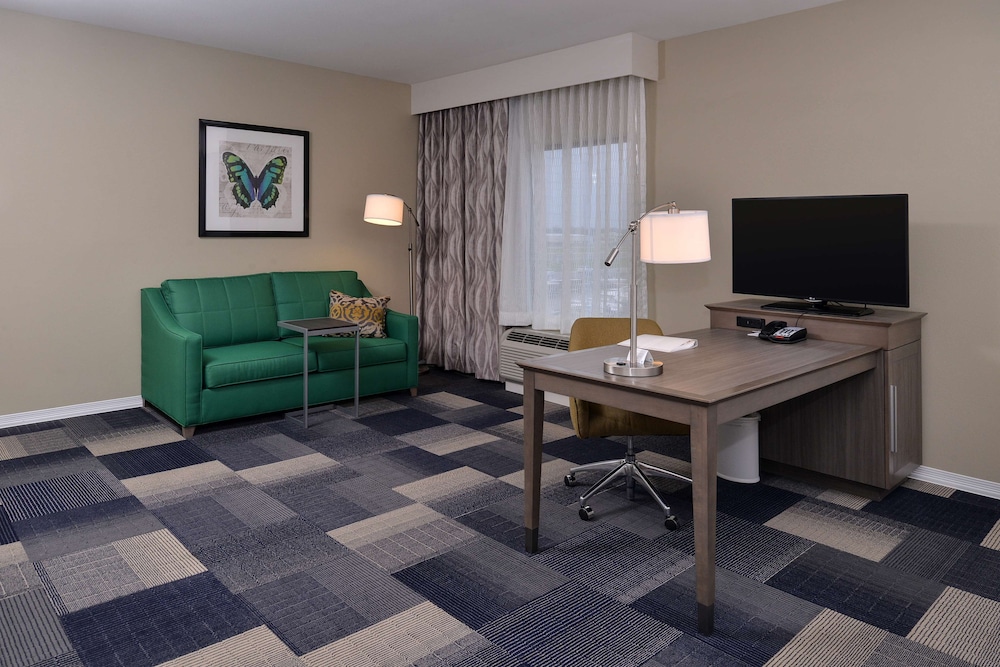 hampton inn broussard lafayette area