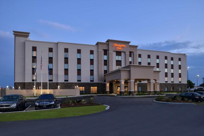 hampton inn broussard lafayette area