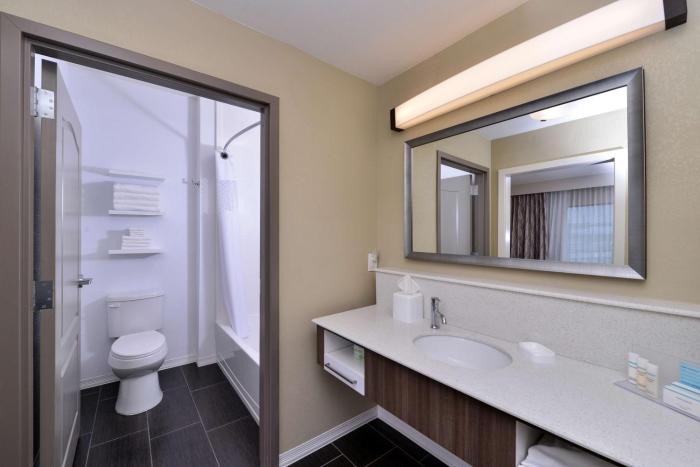 hampton inn broussard lafayette area