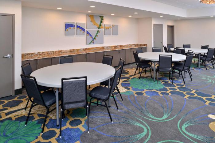 hampton inn broussard lafayette area