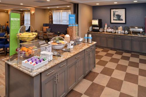 hampton inn broussard lafayette area