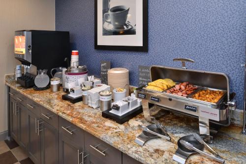 hampton inn broussard lafayette area