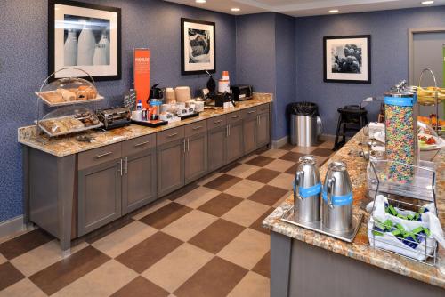 hampton inn broussard lafayette area