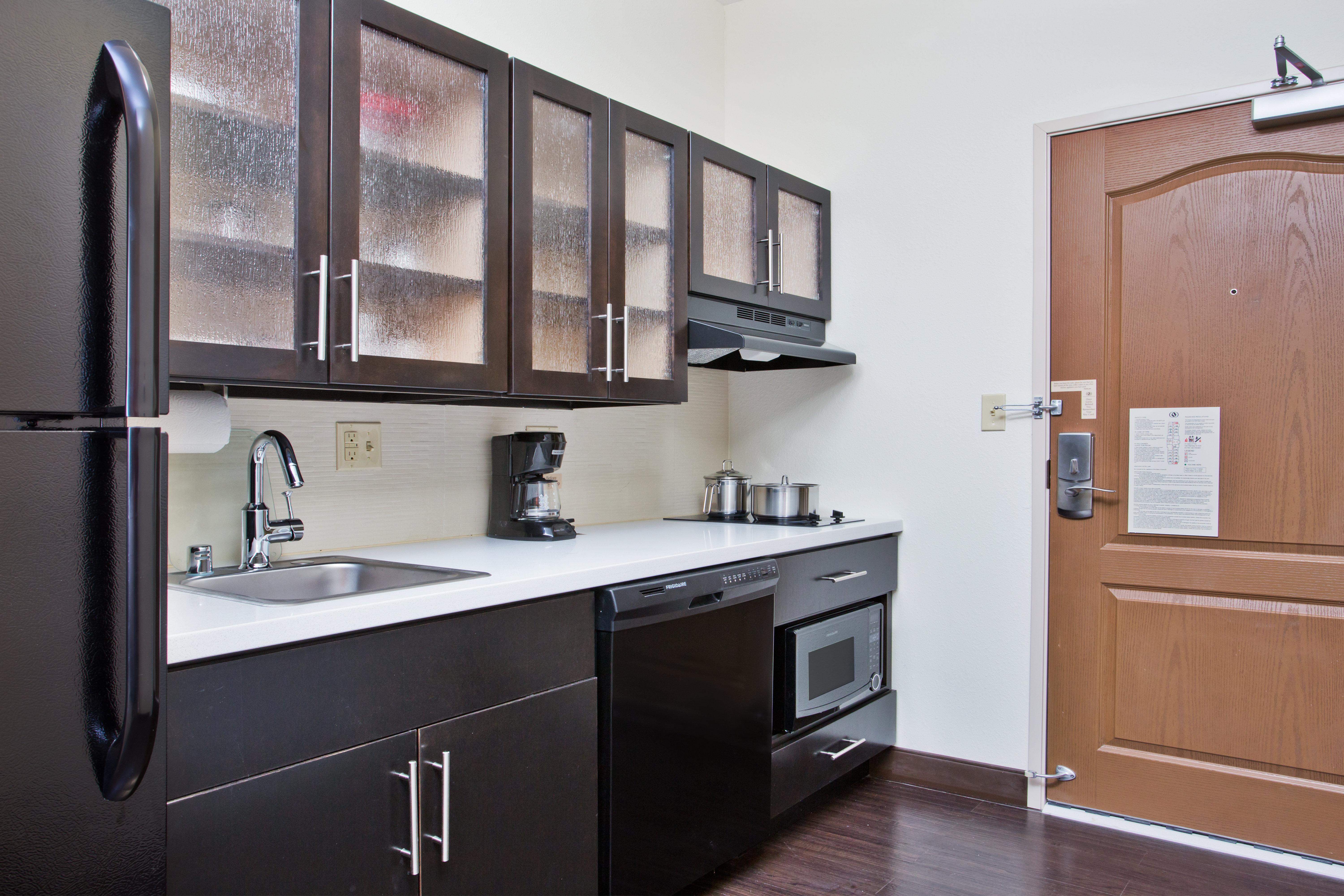 candlewood suites fort campbell oak grove by ihg