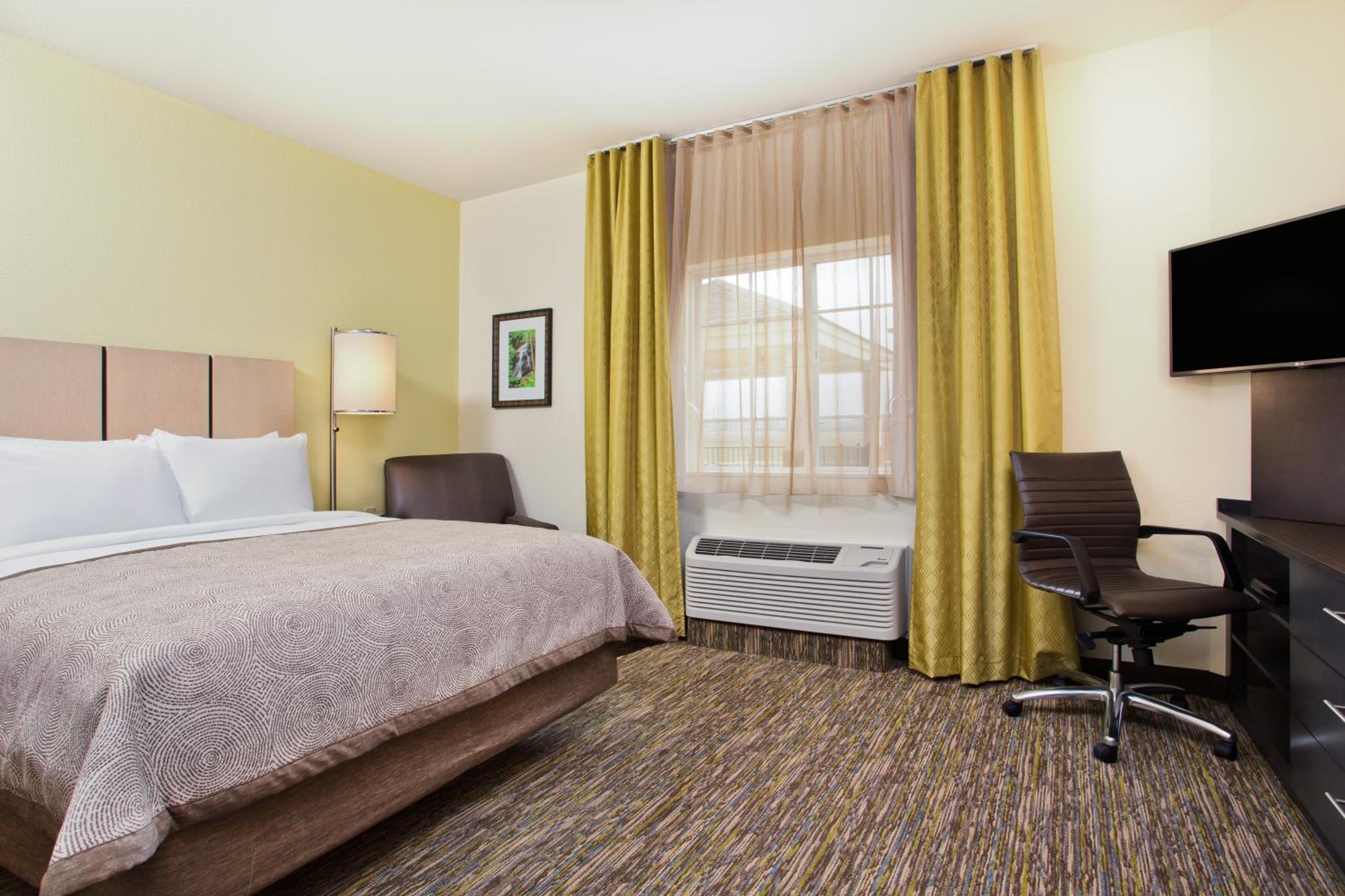candlewood suites fort campbell oak grove by ihg