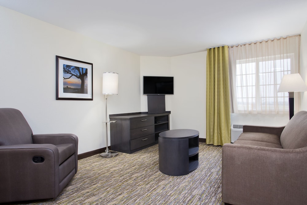 candlewood suites fort campbell oak grove by ihg