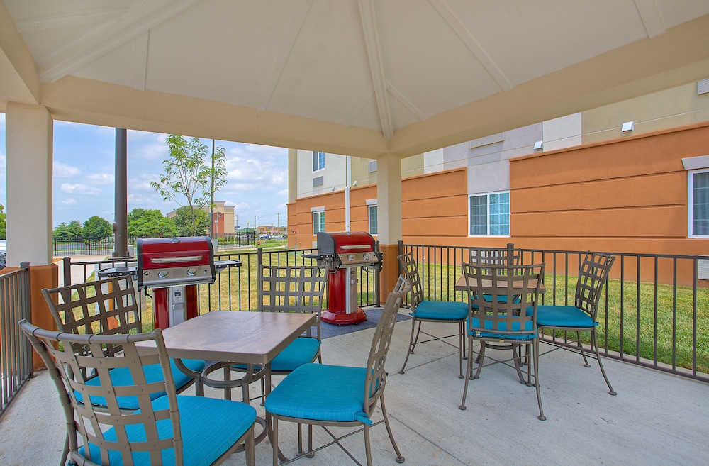 candlewood suites fort campbell oak grove by ihg