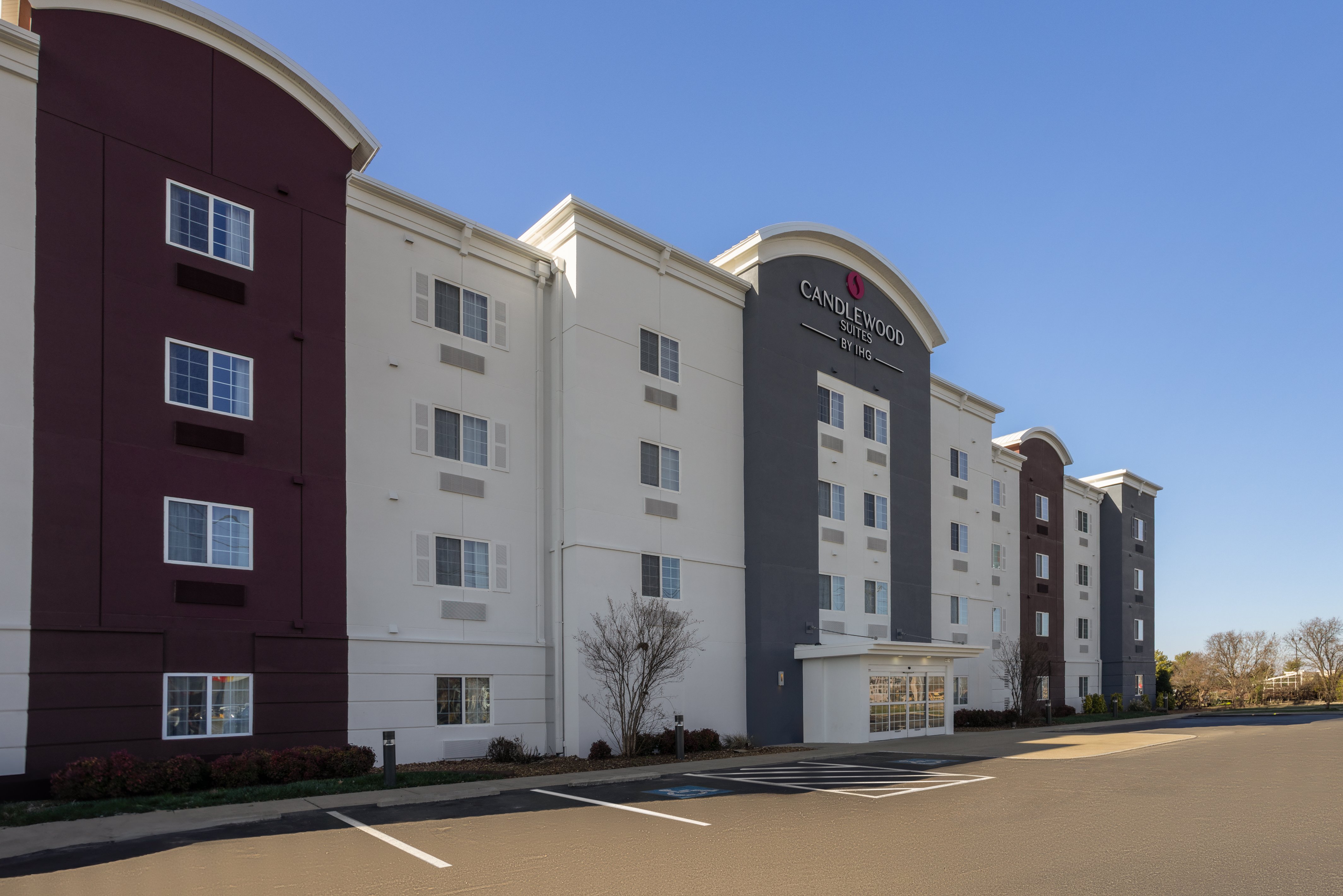 candlewood suites fort campbell oak grove by ihg