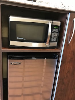 quality inn and suites caldwell i 77
