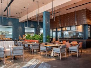 novotel world trade centre