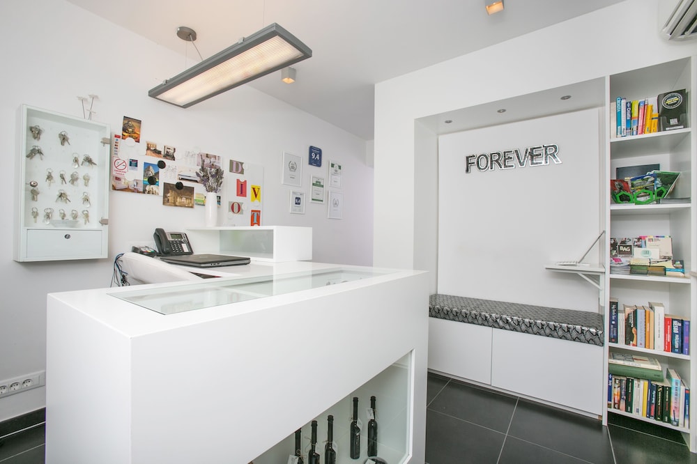 divota apartment hotel