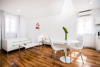 divota apartment hotel