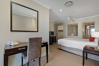 oaks hervey bay resort and spa