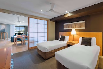 oaks hervey bay resort and spa