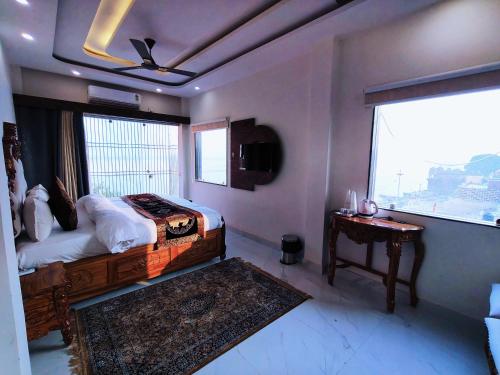 hotel shanti inn