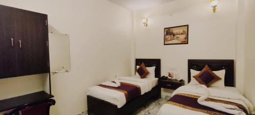 hotel shanti inn