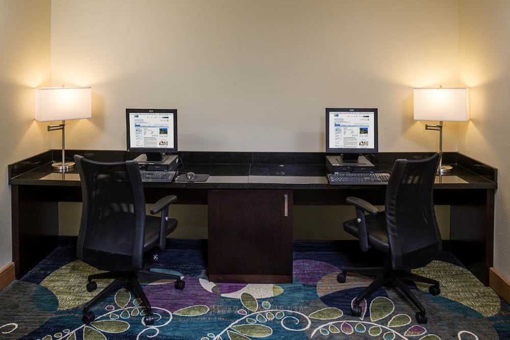 holiday inn express clermont by ihg