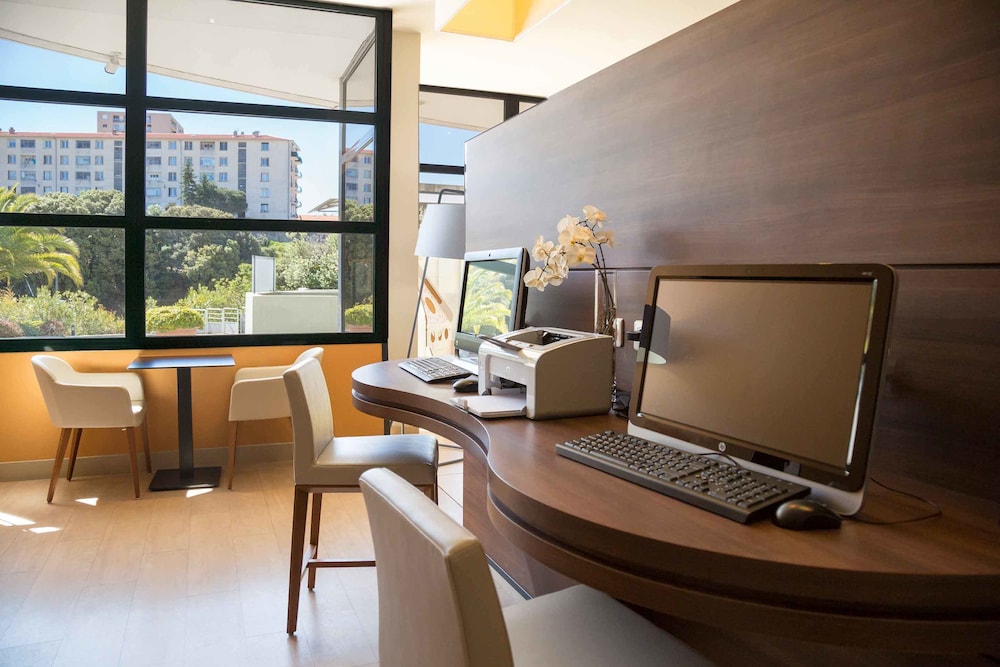 best western plus ajaccio amiraute residence