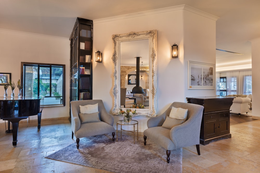 bayit bagalil boutique by herbert samuel