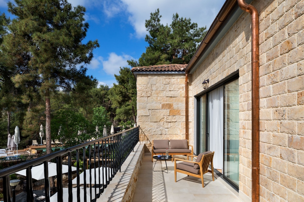 bayit bagalil boutique by herbert samuel