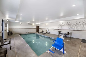 sleep inn and suites carlsbad caverns area