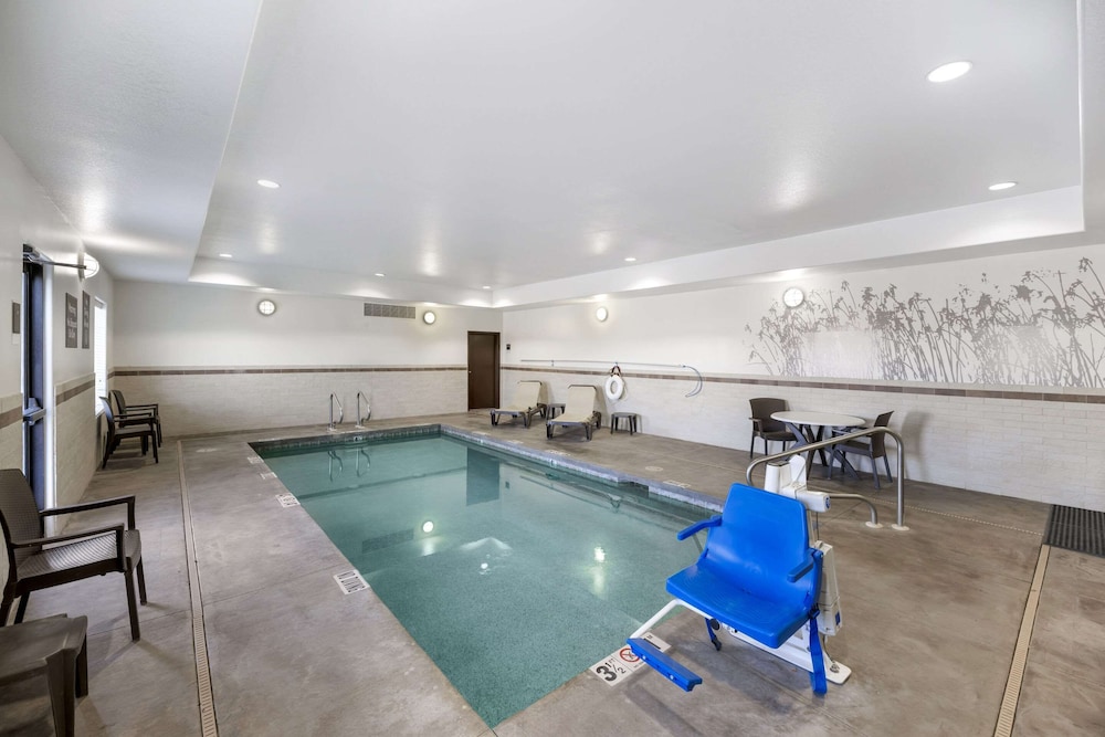 sleep inn and suites carlsbad caverns area