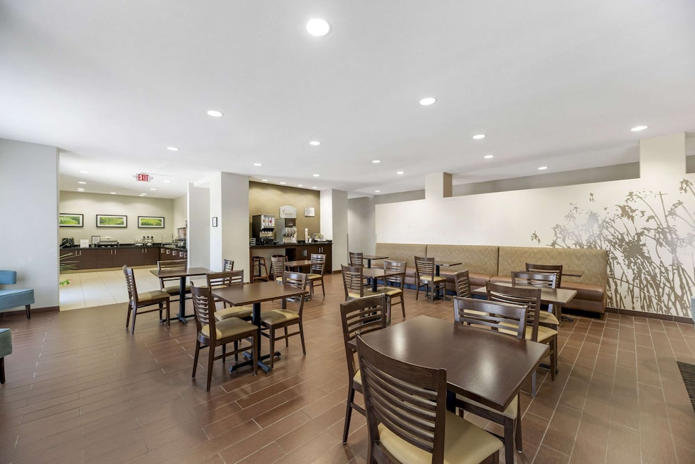 sleep inn and suites carlsbad caverns area