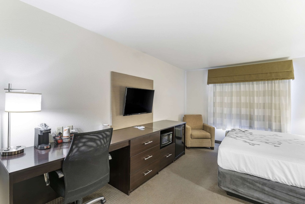 sleep inn and suites carlsbad caverns area