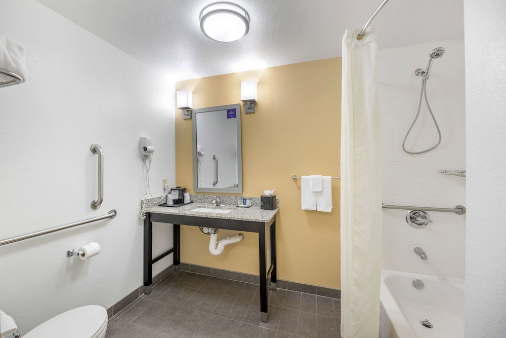 sleep inn and suites carlsbad caverns area