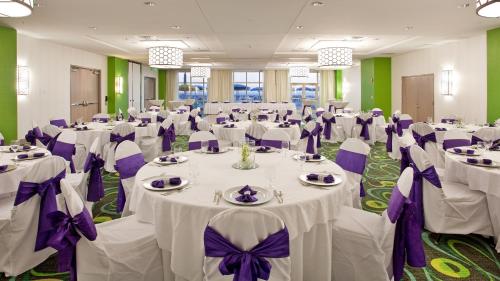 holiday inn resort fort walton beach by ihg