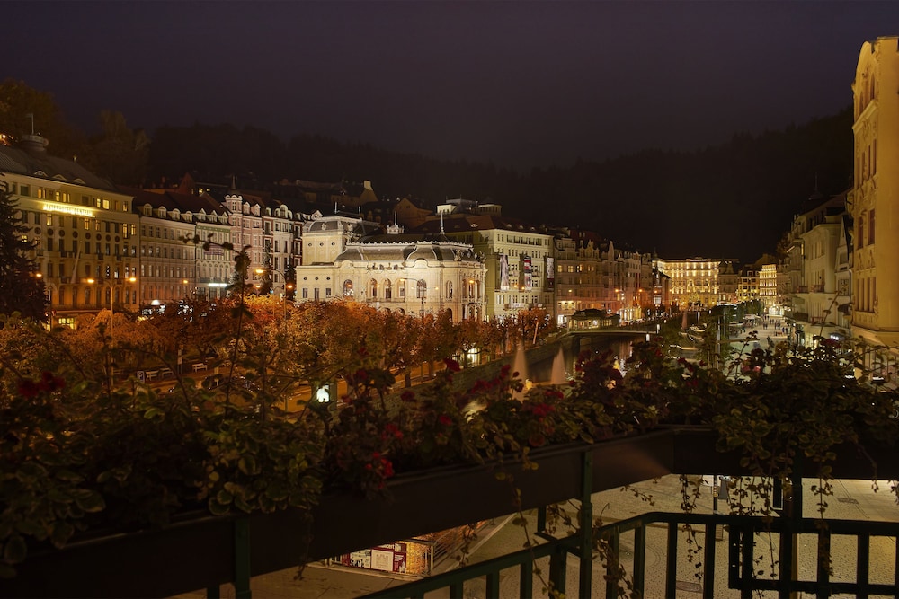 ea hotel atlantic palace