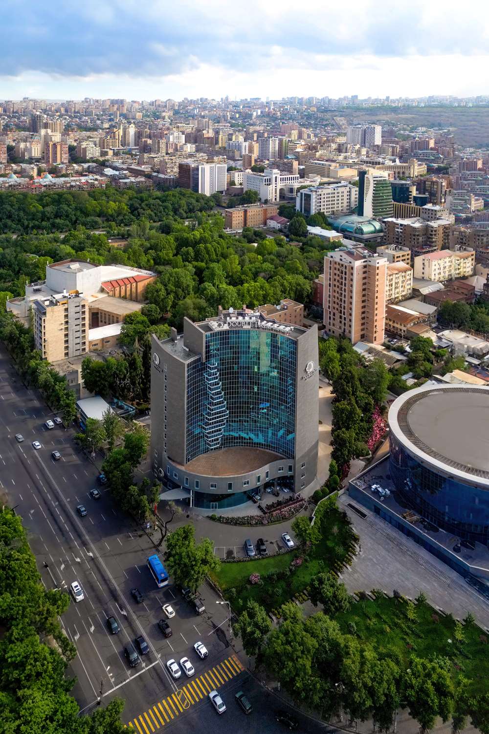 doubletree by hilton hotel yerevan city centre