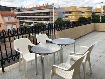 apartamentos dona carmen 3000