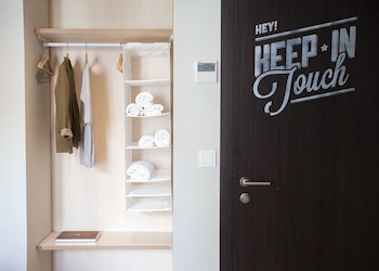 toc hostel and suites madrid