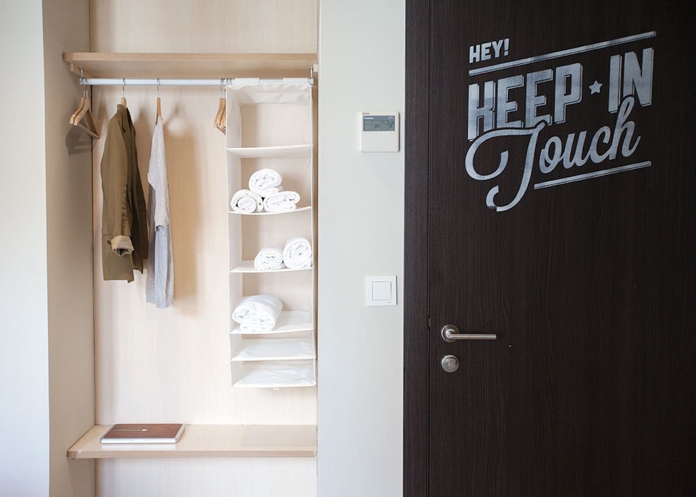 toc hostel and suites madrid