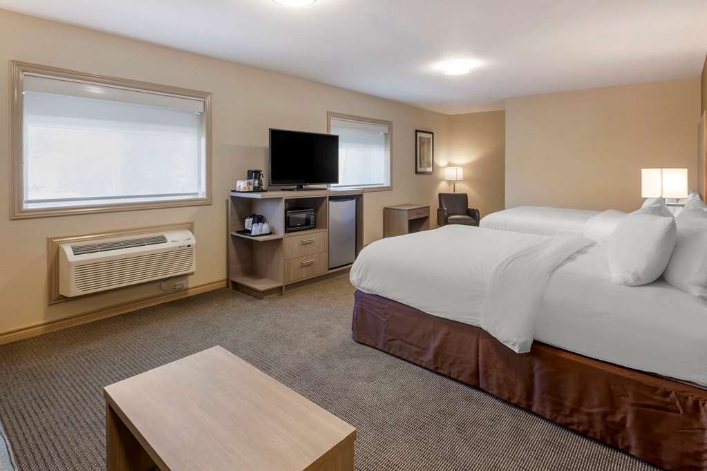 comfort inn and suites thousand islands harbour district