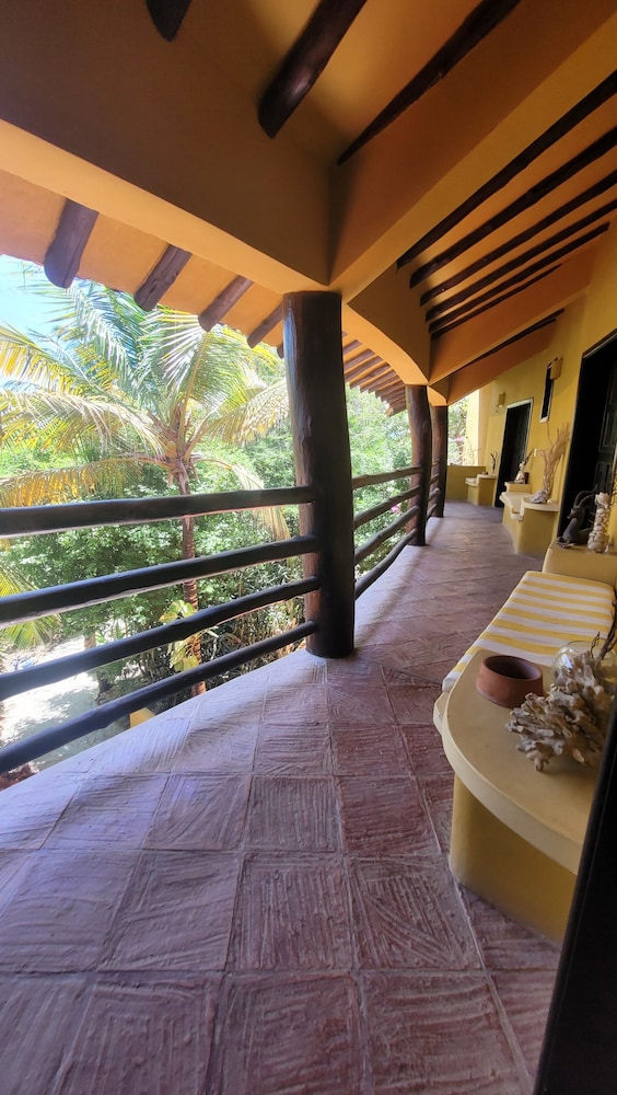 stevie wonderland hotel boutique
