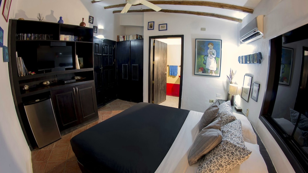 stevie wonderland hotel boutique