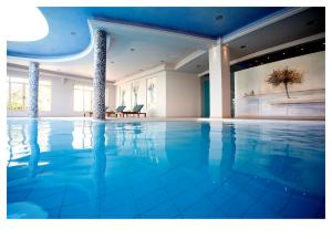 pilot beach resort