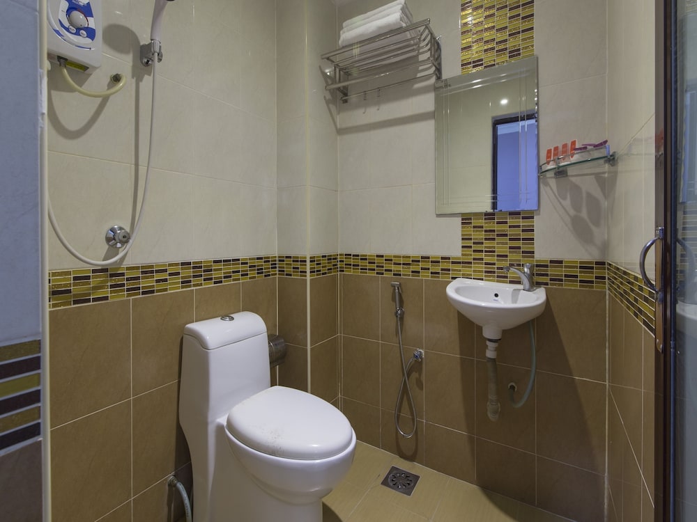 hotel o ghc near penang street art formerly queen city hotel