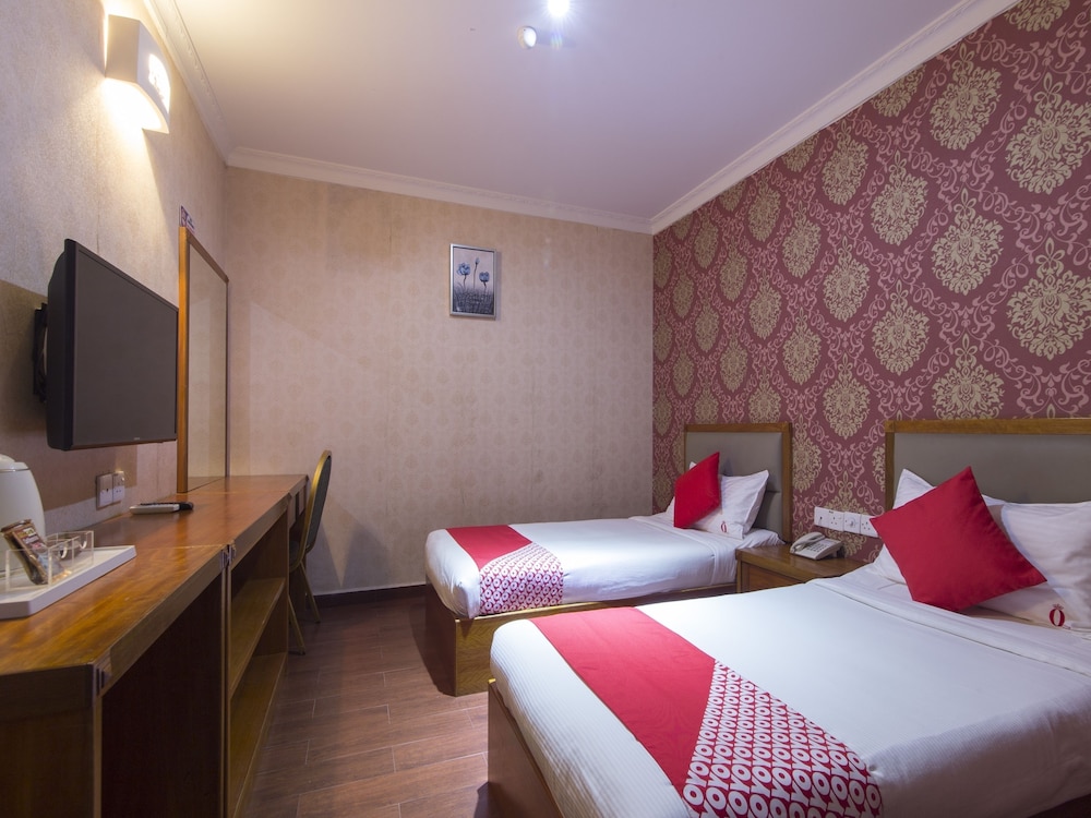 hotel o ghc near penang street art formerly queen city hotel