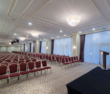 hilton garden inn istanbul beylikduzu