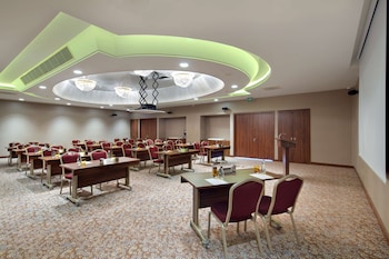 hilton garden inn istanbul beylikduzu