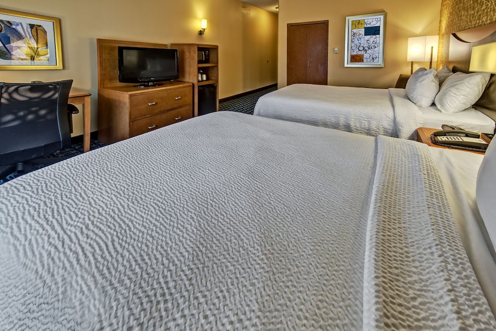 fairfield inn and suites oklahoma city airport